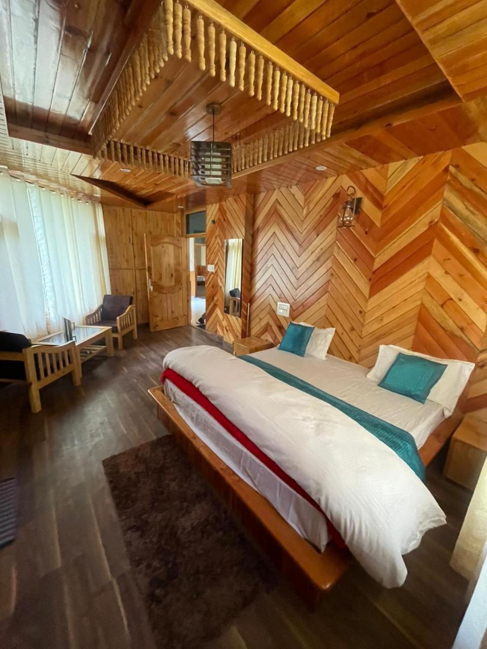 Shangri-La Rooms & Restaurant Kasol Extérieur photo