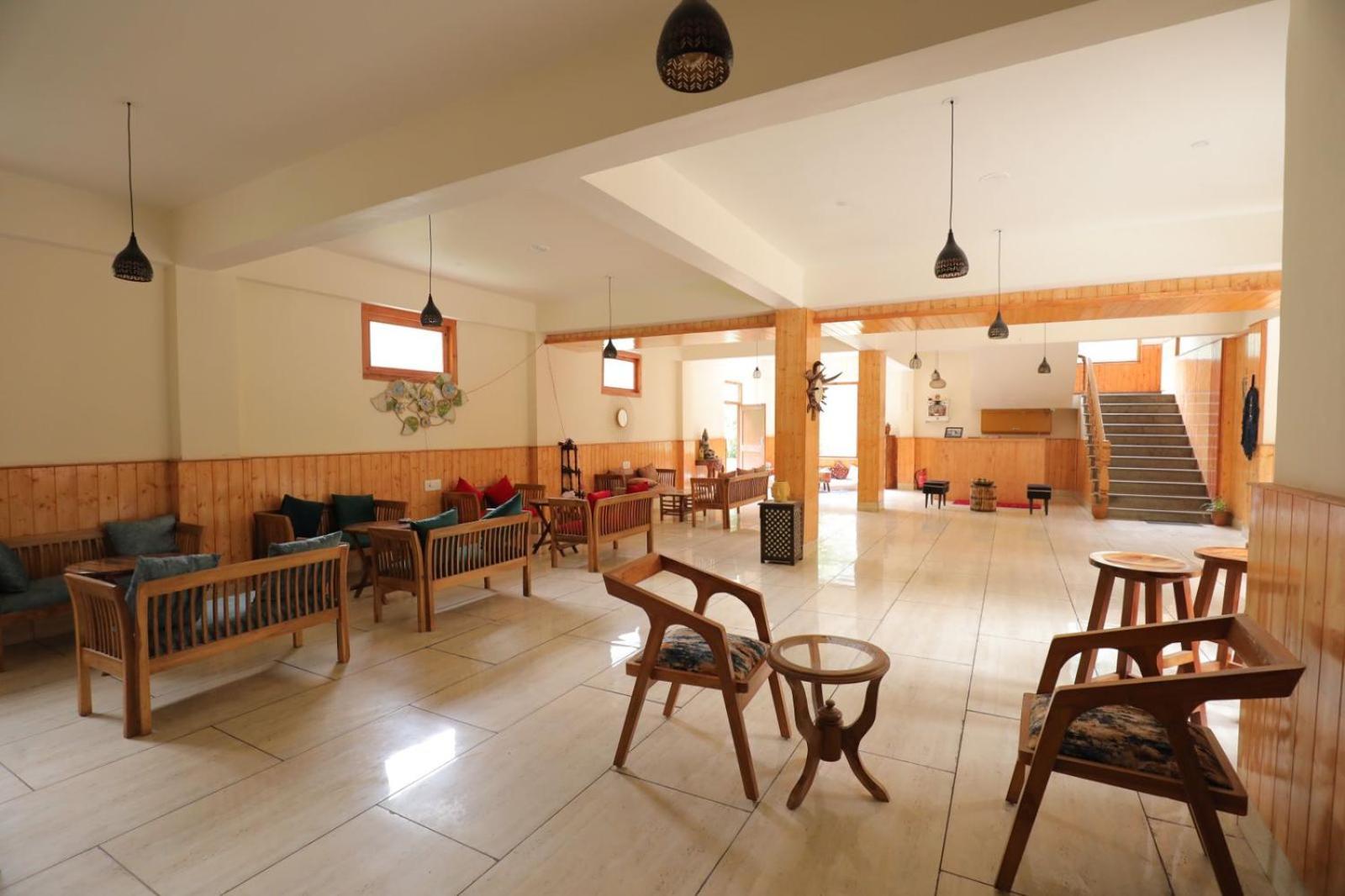 Shangri-La Rooms & Restaurant Kasol Extérieur photo