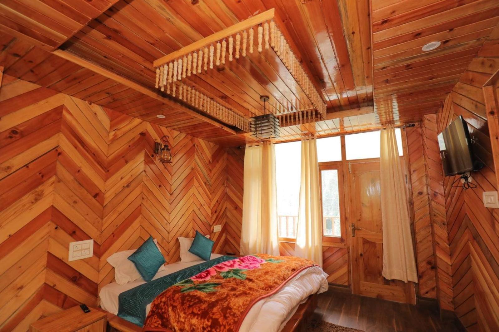 Shangri-La Rooms & Restaurant Kasol Extérieur photo